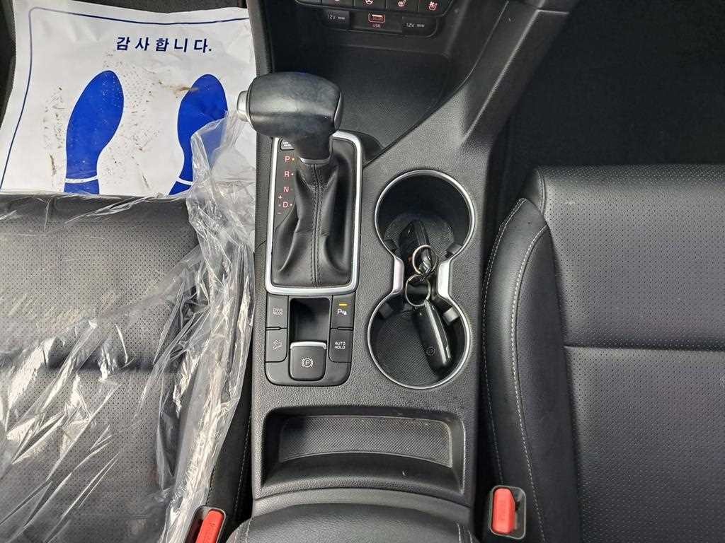 기아 스포티지 스포티지 더 볼드 2.0 디젤 2WD 인텔리전트 이미지 14