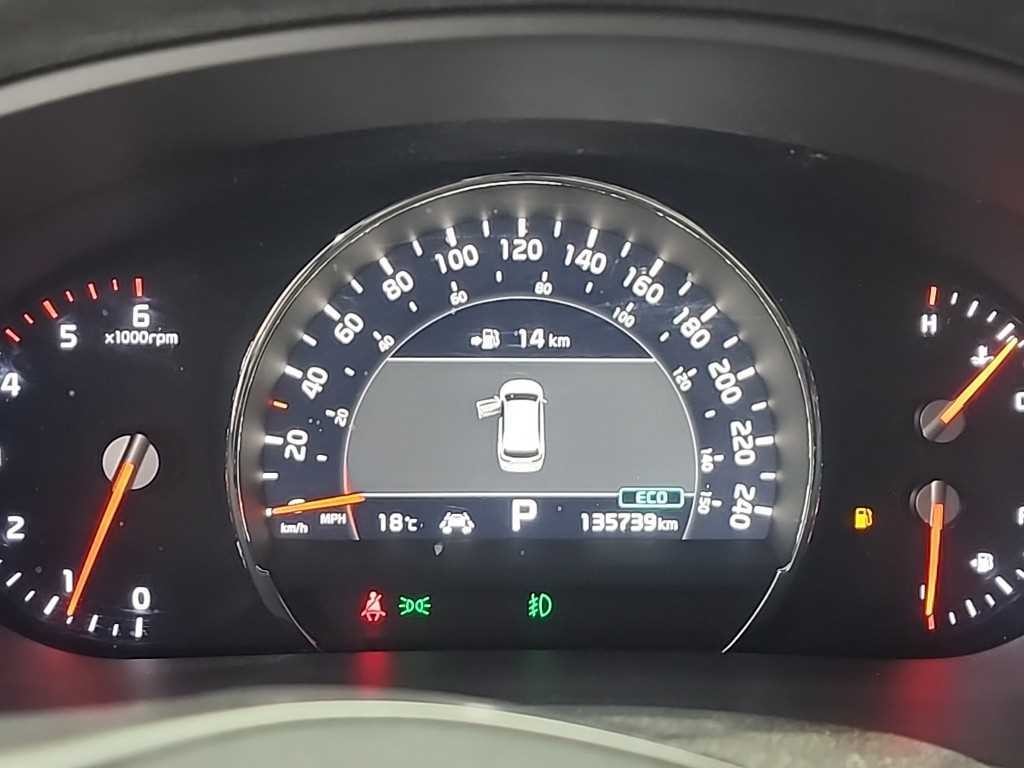 기아 쏘렌토 더 뉴 쏘렌토 디젤 2.2 4WD 노블레스 스페셜 이미지 6