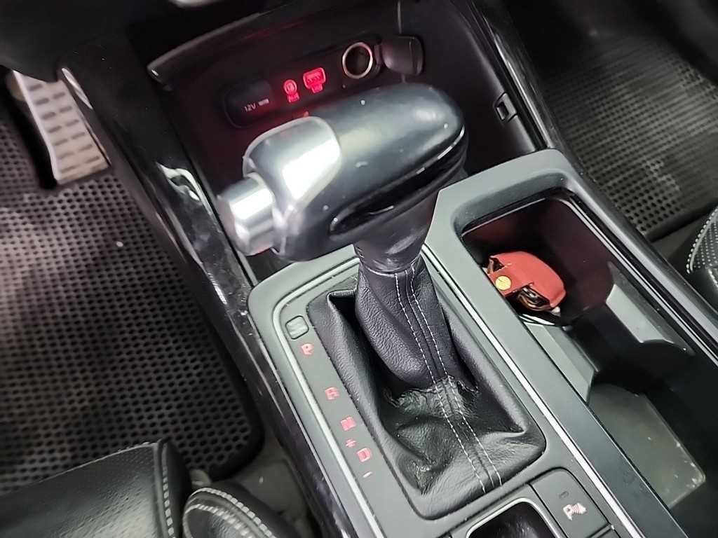 기아 쏘렌토 더 뉴 쏘렌토 디젤 2.2 4WD 노블레스 스페셜 이미지 8