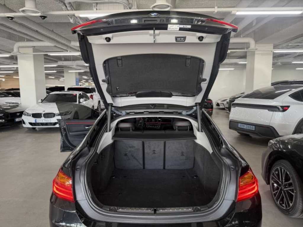 BMW 4시리즈 4시리즈 (F32) 420d xDRIVE 그란쿠페 스포츠 이미지 16