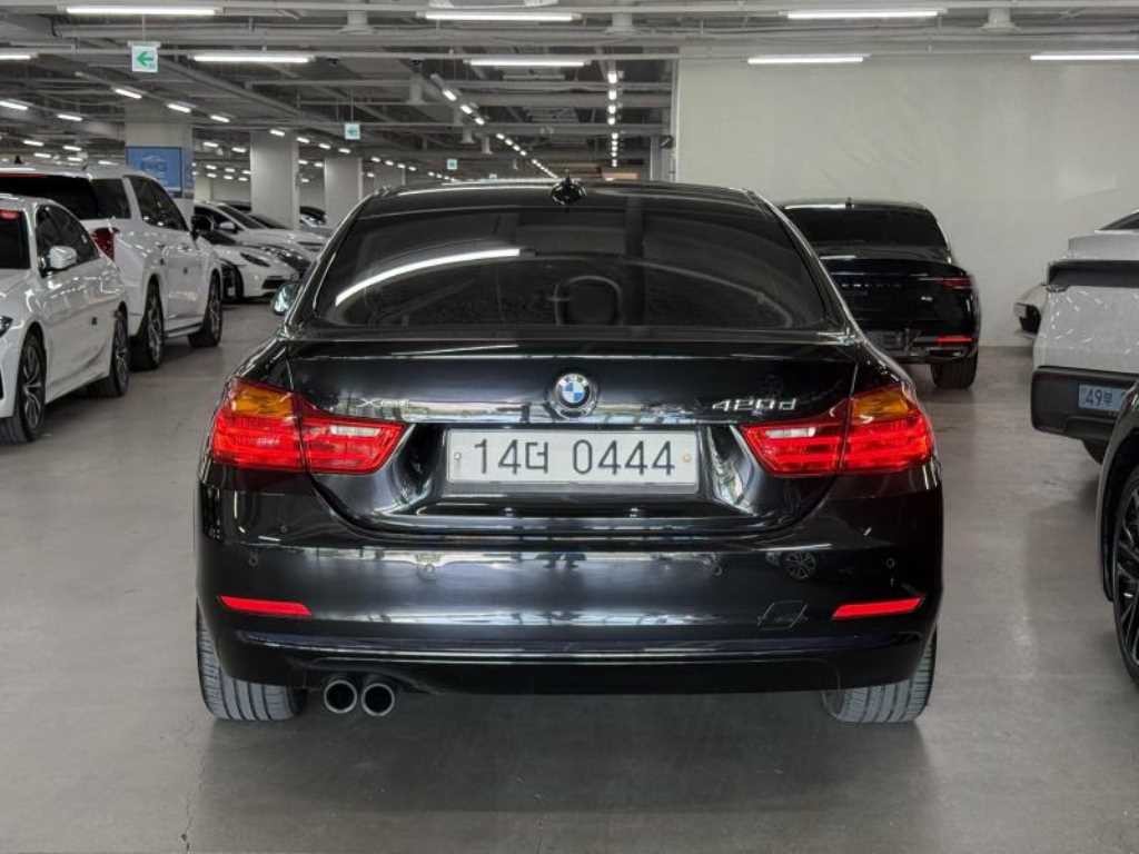 BMW 4시리즈 4시리즈 (F32) 420d xDRIVE 그란쿠페 스포츠 이미지 4