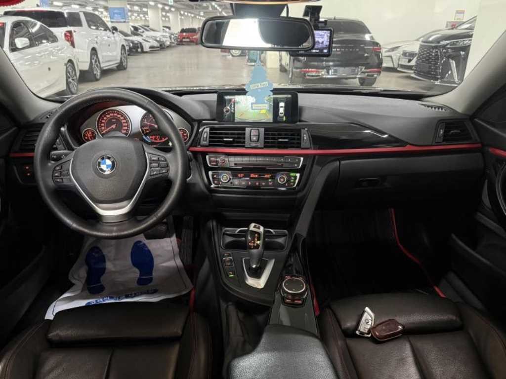 BMW 4시리즈 4시리즈 (F32) 420d xDRIVE 그란쿠페 스포츠 이미지 6