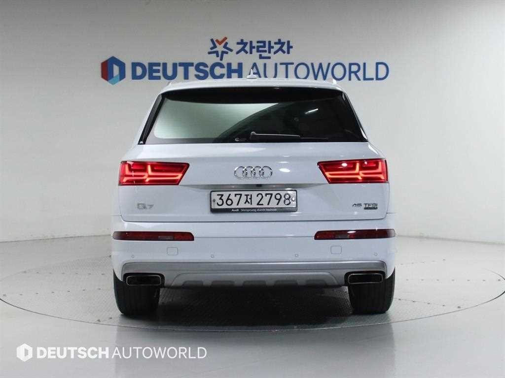 아우디 Q7 Q7 (4M) 45 TFSI 콰트로 이미지 4