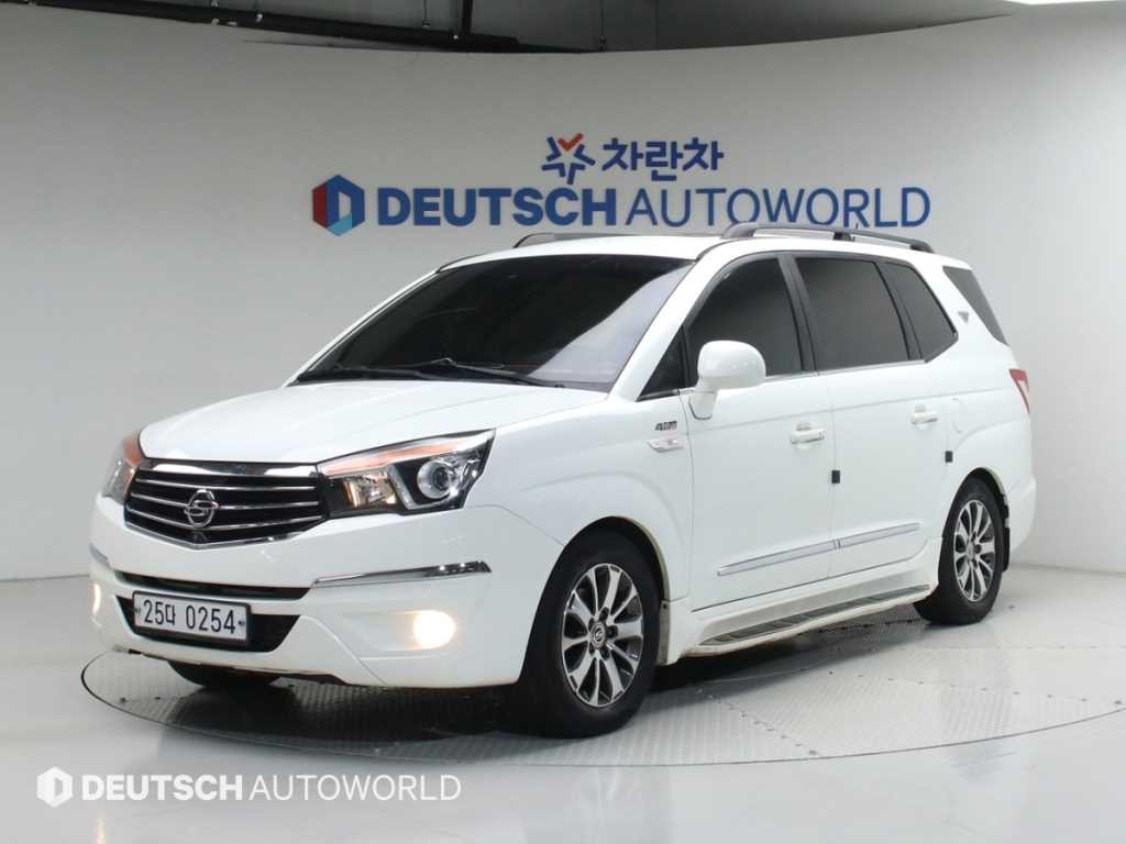 KG모빌리티(쌍용) 코란도 코란도투리스모 4WD RX 플러스 이미지 1