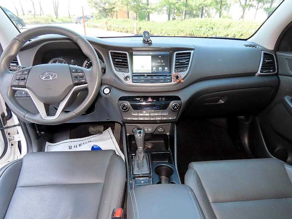 현대 투싼 올뉴투싼 디젤 1.7 2WD 프리미엄 이미지 7