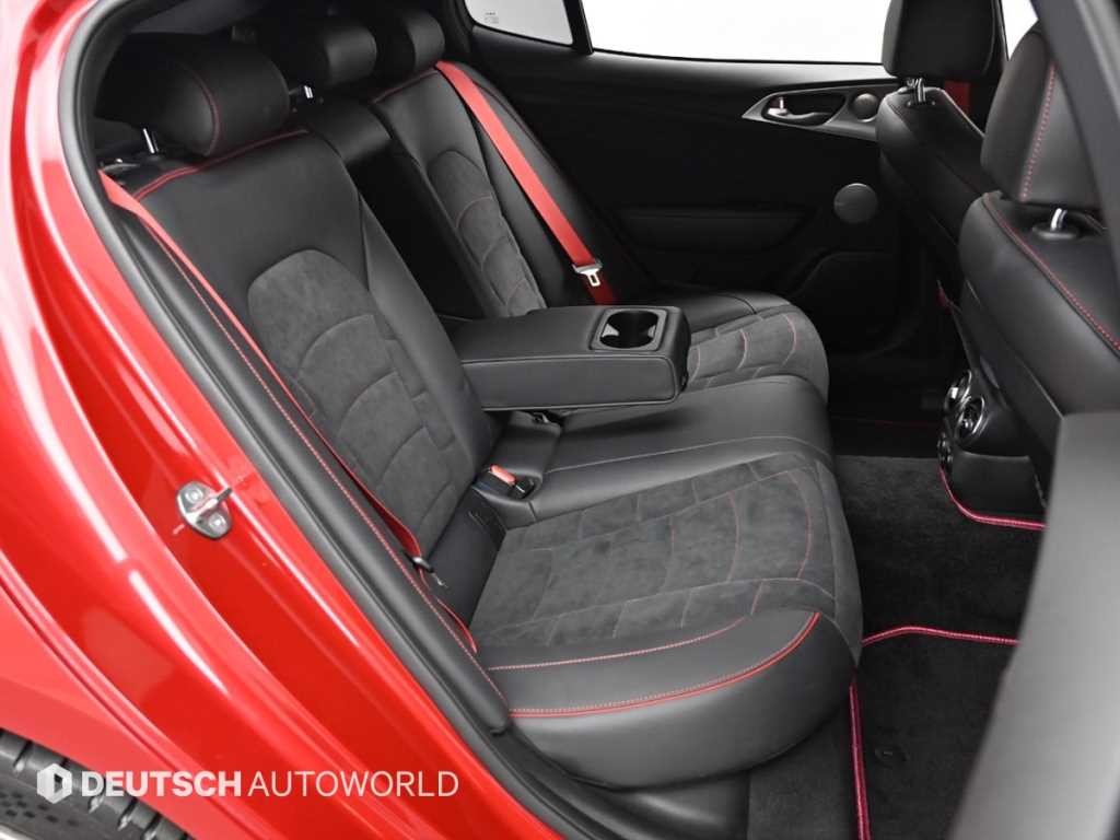 기아 스팅어 스팅어 마이스터 AWD 3.3 GT 아크로 에디션 이미지 12