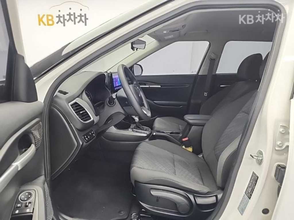 기아 셀토스 디젤 1.6 4WD 트렌디 이미지 11