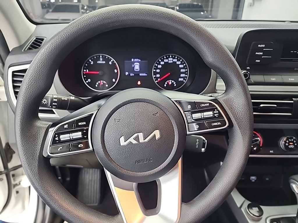 기아 셀토스 디젤 1.6 4WD 트렌디 이미지 9