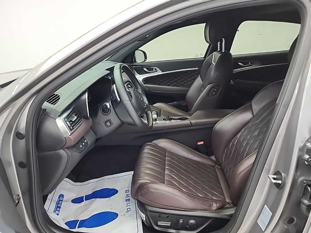 제네시스 G70 더 뉴 G70 가솔린 2.0T 4WD 이미지 11