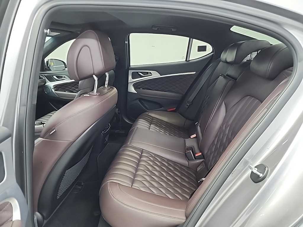 제네시스 G70 더 뉴 G70 가솔린 2.0T 4WD 이미지 12