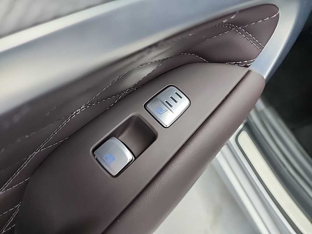 제네시스 G70 더 뉴 G70 가솔린 2.0T 4WD 이미지 14