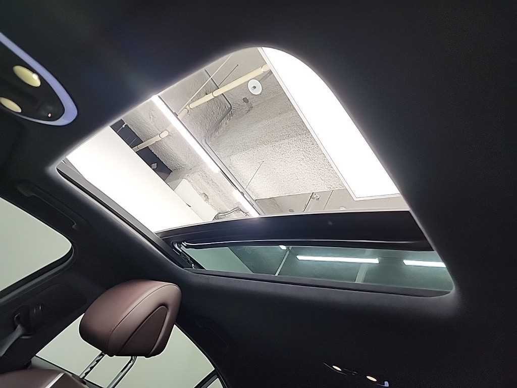 제네시스 G70 더 뉴 G70 가솔린 2.0T 4WD 이미지 15