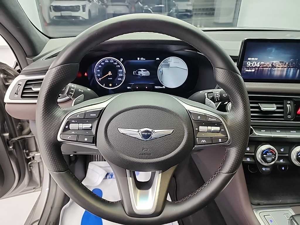 제네시스 G70 더 뉴 G70 가솔린 2.0T 4WD 이미지 9