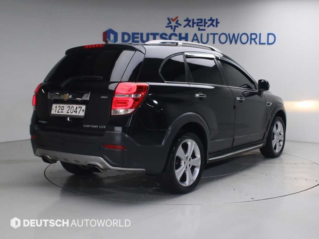 쉐보레 캡티바 2.2 4WD LTZ 7인 이미지 2
