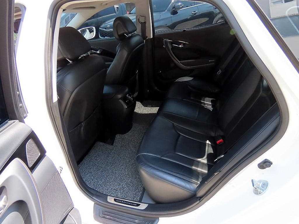 현대 그랜저 그랜저 HG LPG HG300 PREMIUM 이미지 6