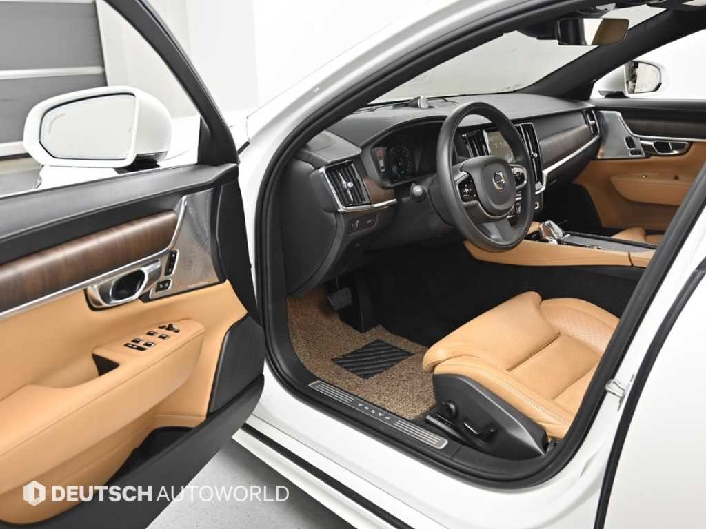 볼보 S90 B5 인스크립션 이미지 11