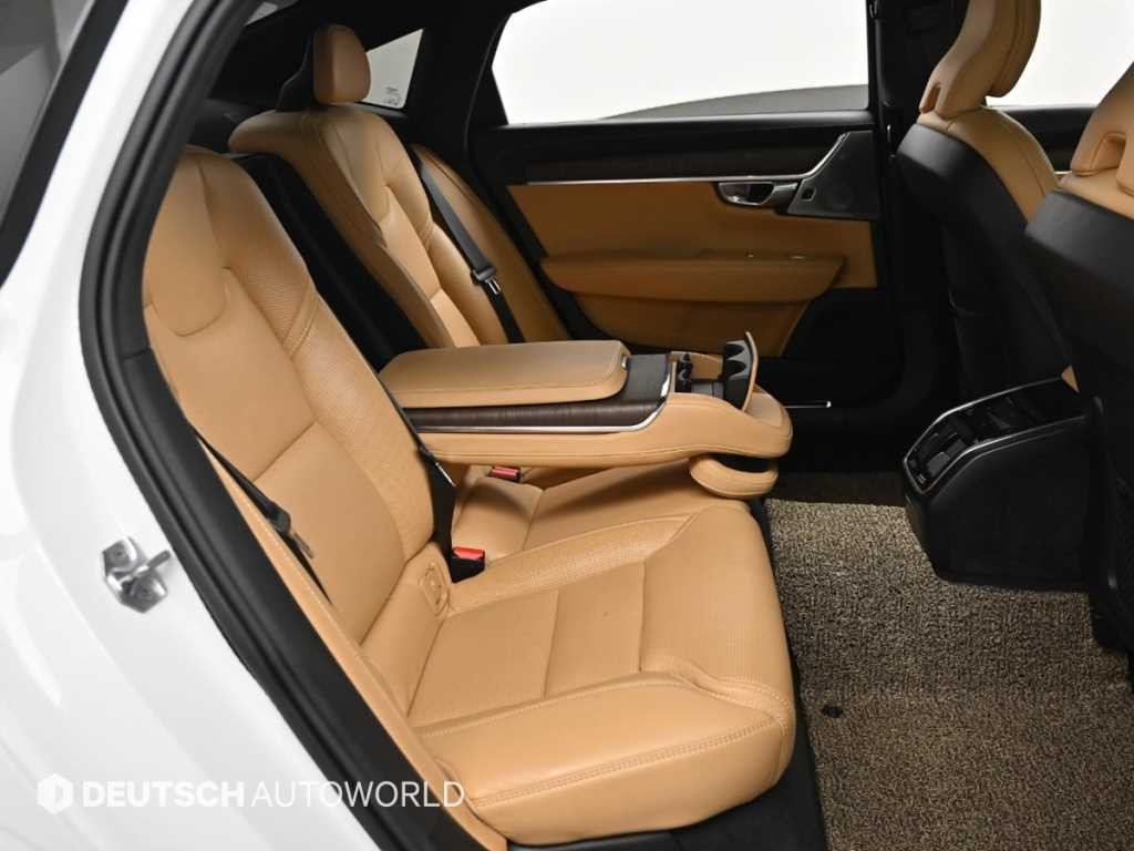 볼보 S90 B5 인스크립션 이미지 12