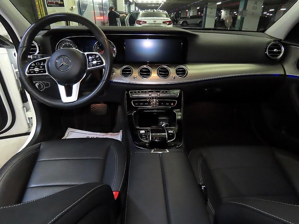 벤츠 E 클래스 E-클래스 W213 E300 아방가르드 이미지 10