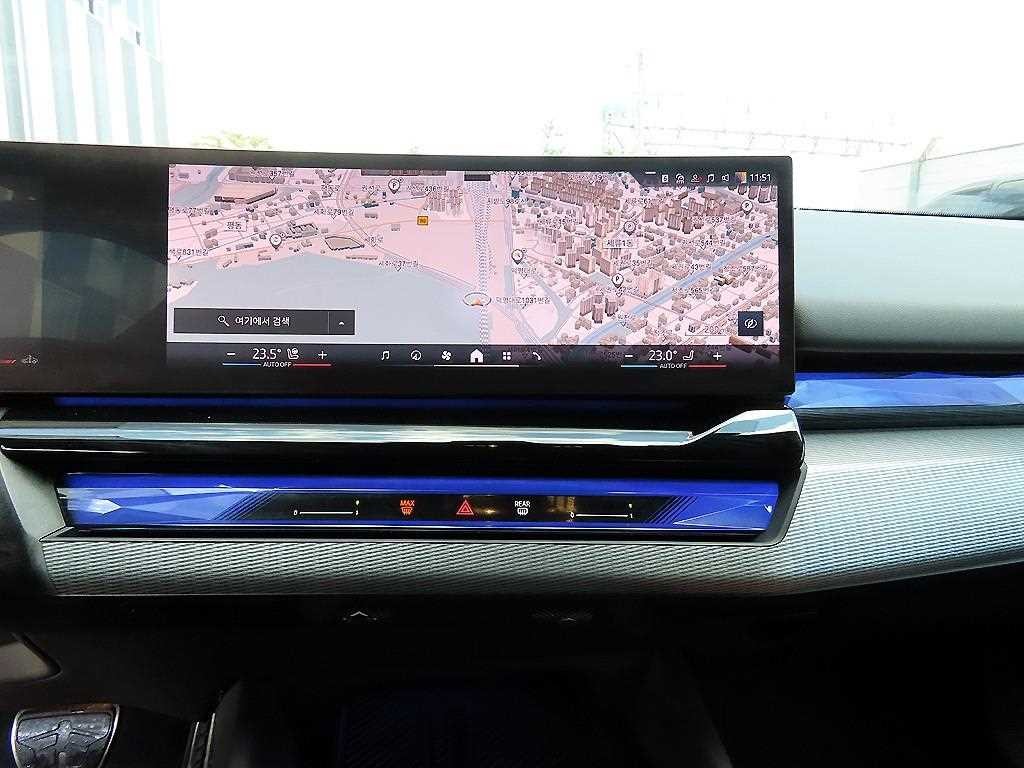 BMW 5시리즈 5시리즈 (G60) 530i xDrive M 스포츠 이미지 14