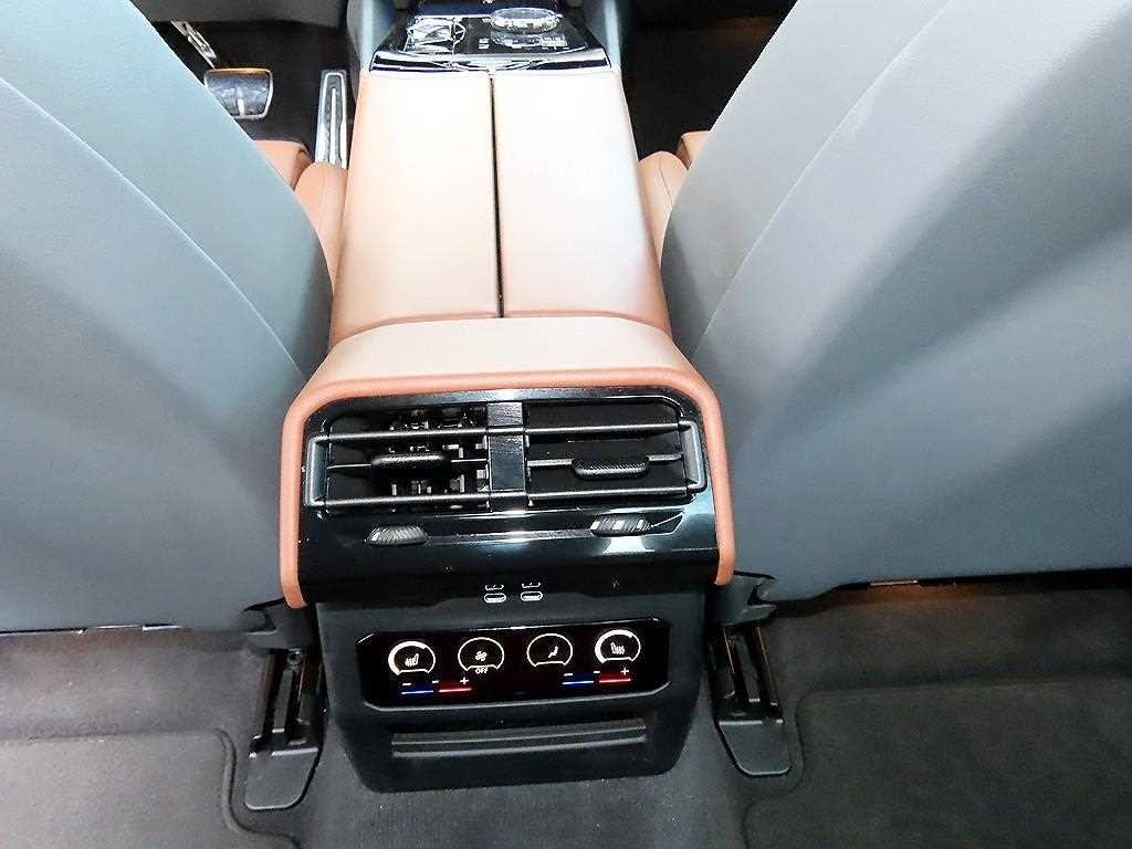 BMW 5시리즈 5시리즈 (G60) 530i xDrive M 스포츠 이미지 15