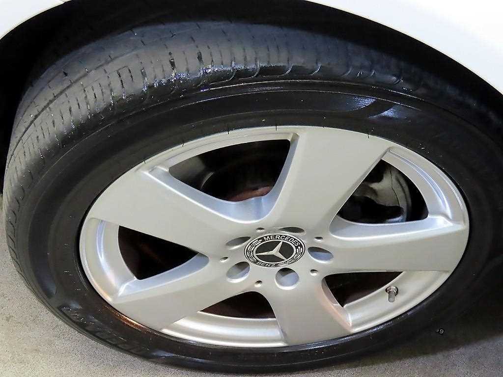 벤츠 C 클래스 C클래스 W205 C200 이미지 20