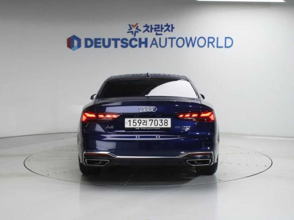 아우디 A5 A5 (F5) 45 TFSI 콰트로 프리미엄 쿠페 이미지 3