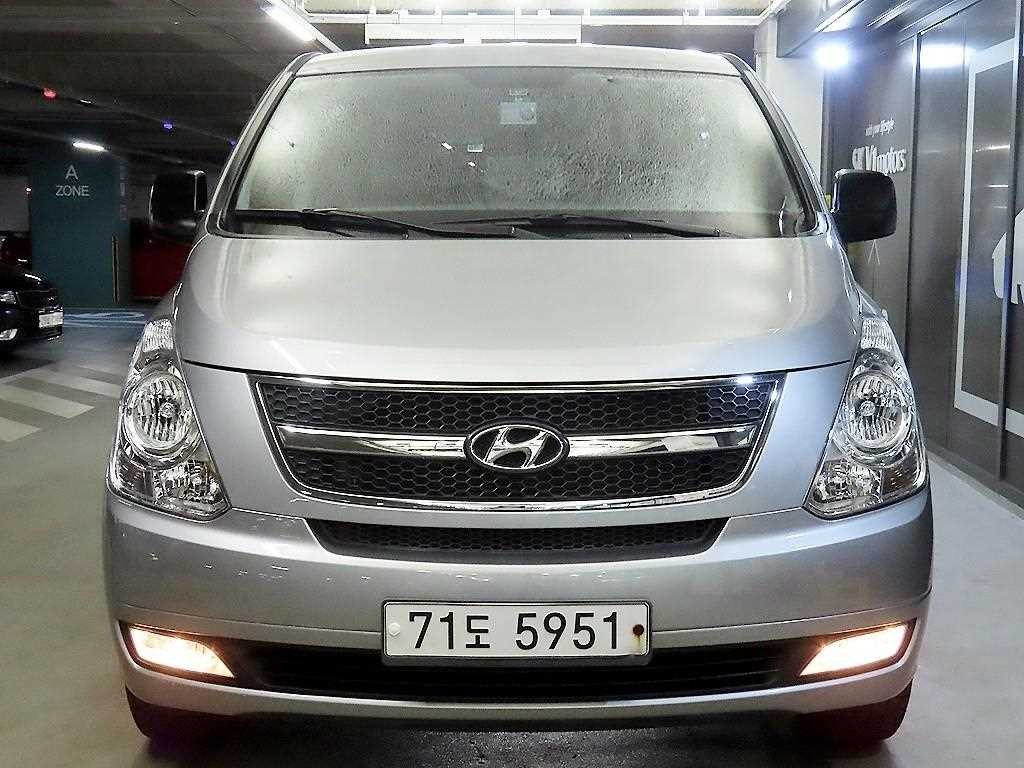현대 스타렉스 그랜드 스타렉스 11인승 왜건 4WD HVX VIP팩 이미지 2