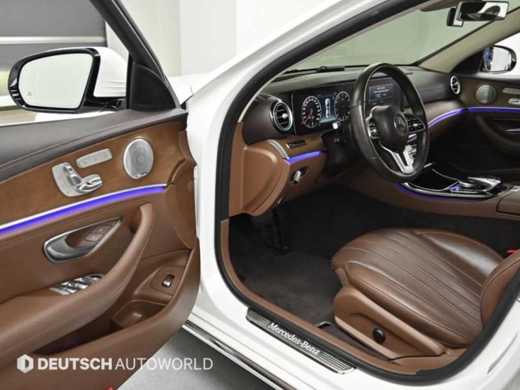벤츠 E 클래스 E-클래스 W213 E300 4MATIC 익스클루시브 이미지 11