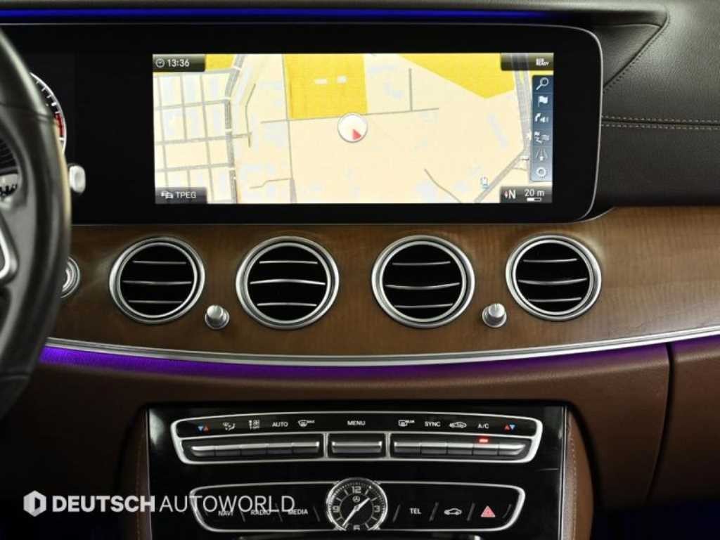 벤츠 E 클래스 E-클래스 W213 E300 4MATIC 익스클루시브 이미지 14