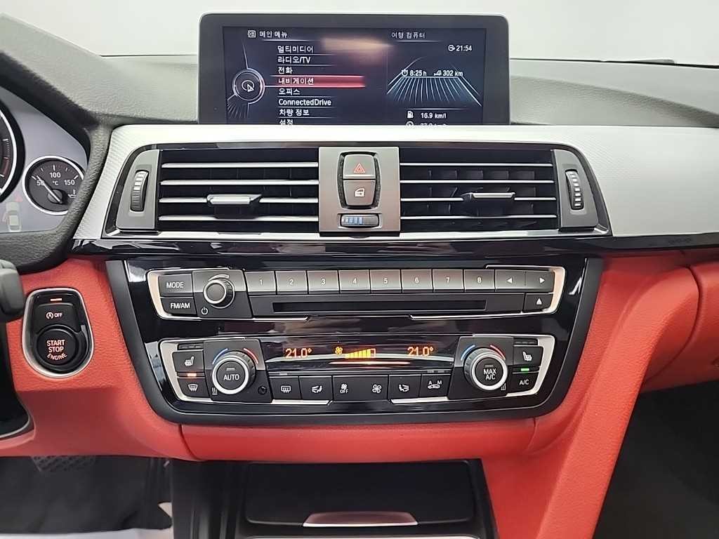BMW 4시리즈 4시리즈 (F32) 420d xDRIVE 쿠페 M 스포츠 이미지 10