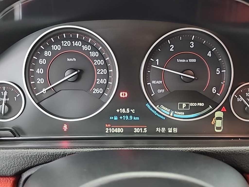 BMW 4시리즈 4시리즈 (F32) 420d xDRIVE 쿠페 M 스포츠 이미지 6