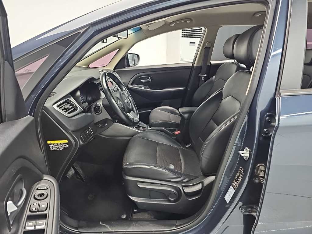 기아 카렌스 올뉴 카렌스 1.7 VGT 프레스티지 이미지 11