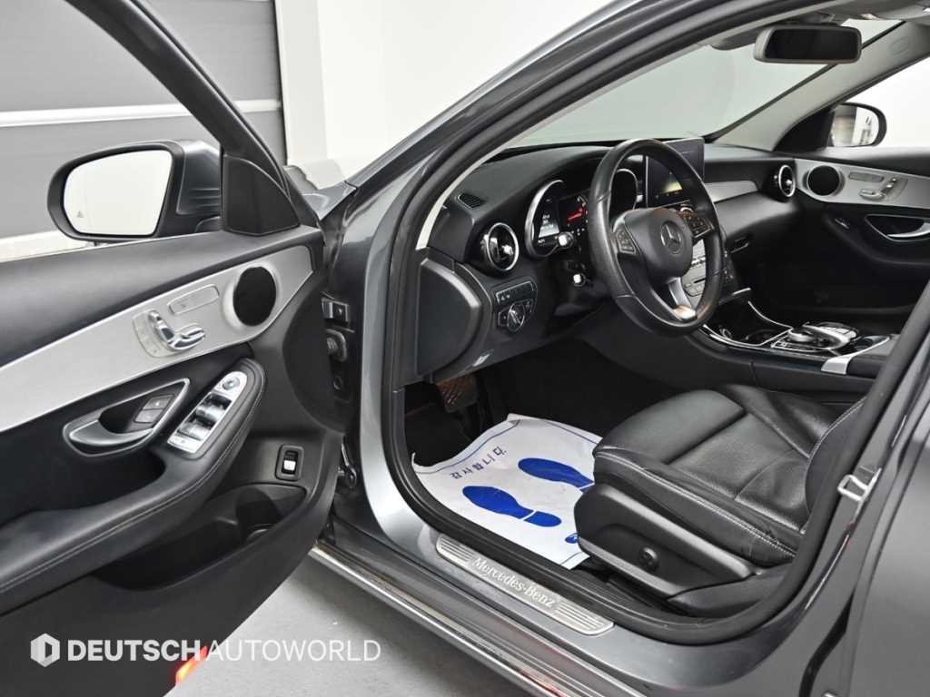 벤츠 C 클래스 C클래스 W205 C200 아방가르드 이미지 11