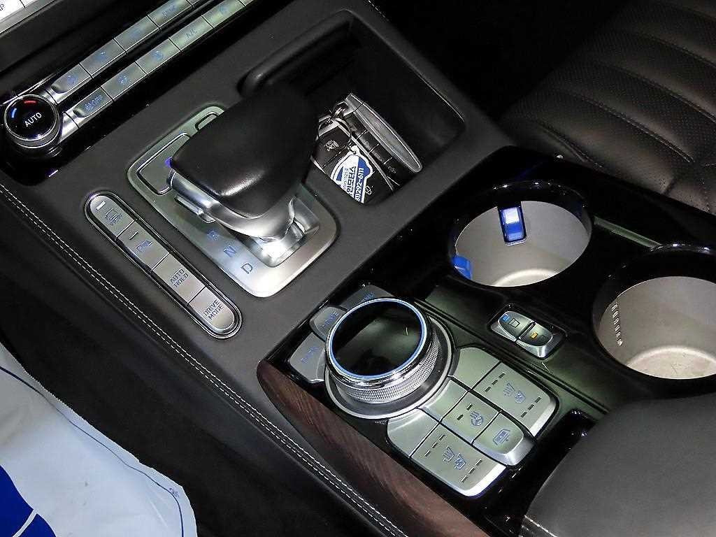 제네시스 G90 5.0 GDI AWD 리무진 프레스티지 이미지 12