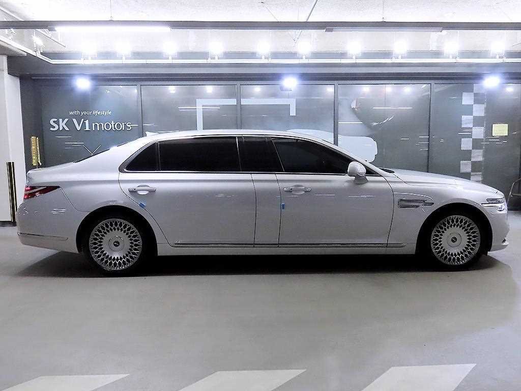 제네시스 G90 5.0 GDI AWD 리무진 프레스티지 이미지 3