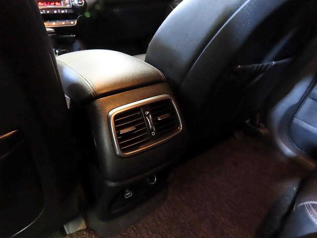 기아 쏘렌토 더 뉴 쏘렌토 디젤 2.0 2WD 마스터 이미지 16