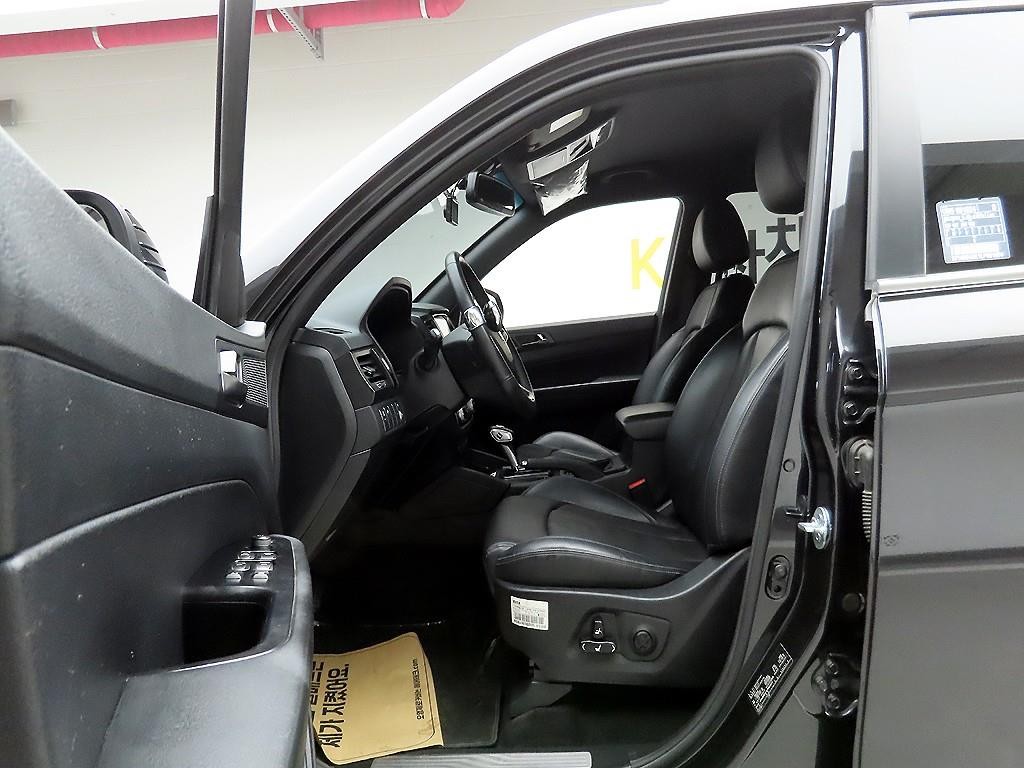 KG모빌리티(쌍용) 렉스턴 렉스턴 스포츠 칸 디젤 2.2 4WD 5링크 프레스티지 스페셜 이미지 14