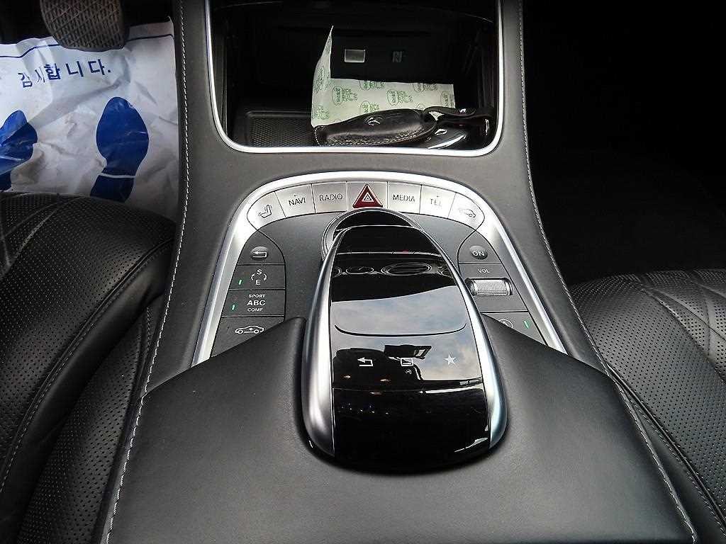 벤츠 S 클래스 S클래스-W222 마이바흐 S 600 이미지 13