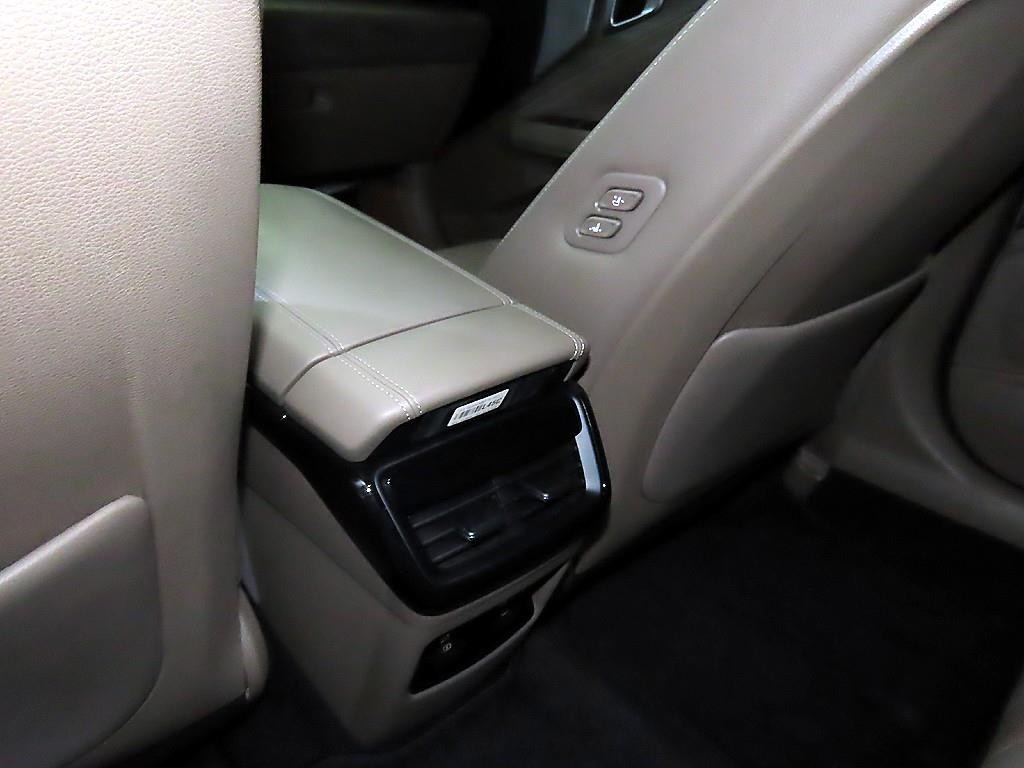 기아 K8 2.5 2WD 노블레스 이미지 15