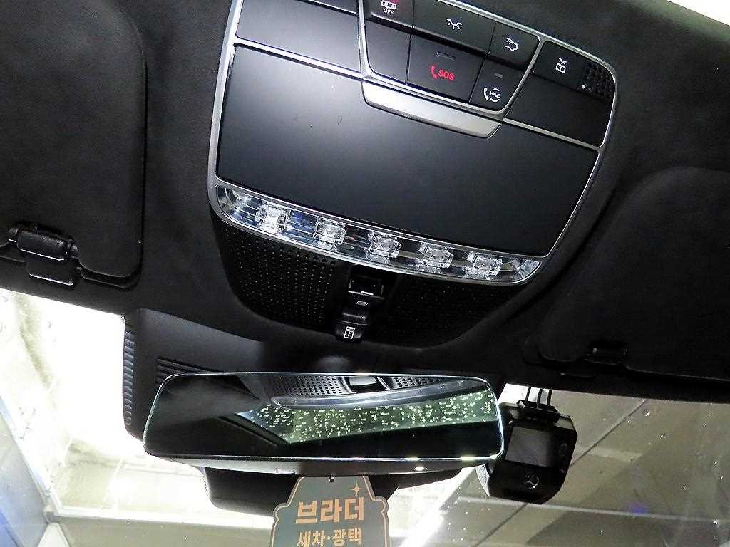 벤츠 S 클래스 S클래스-W222 마이바흐 S 560 4MATIC 이미지 14