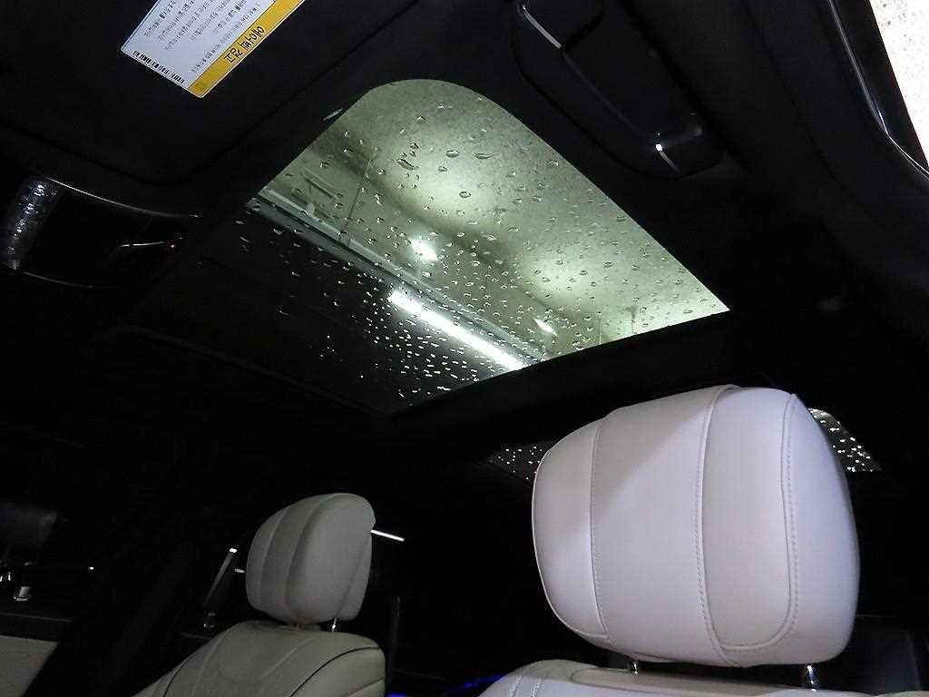 벤츠 S 클래스 S클래스-W222 마이바흐 S 560 4MATIC 이미지 15