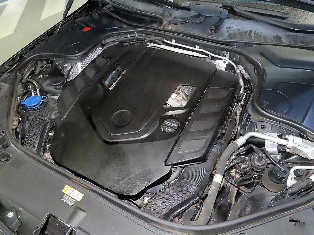 벤츠 S 클래스 S클래스-W222 마이바흐 S 560 4MATIC 이미지 19