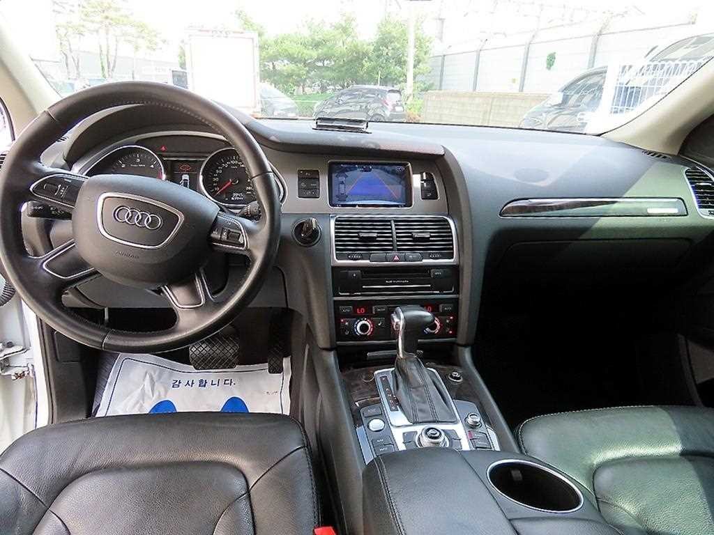아우디 Q7 35 TDI 콰트로 이미지 7