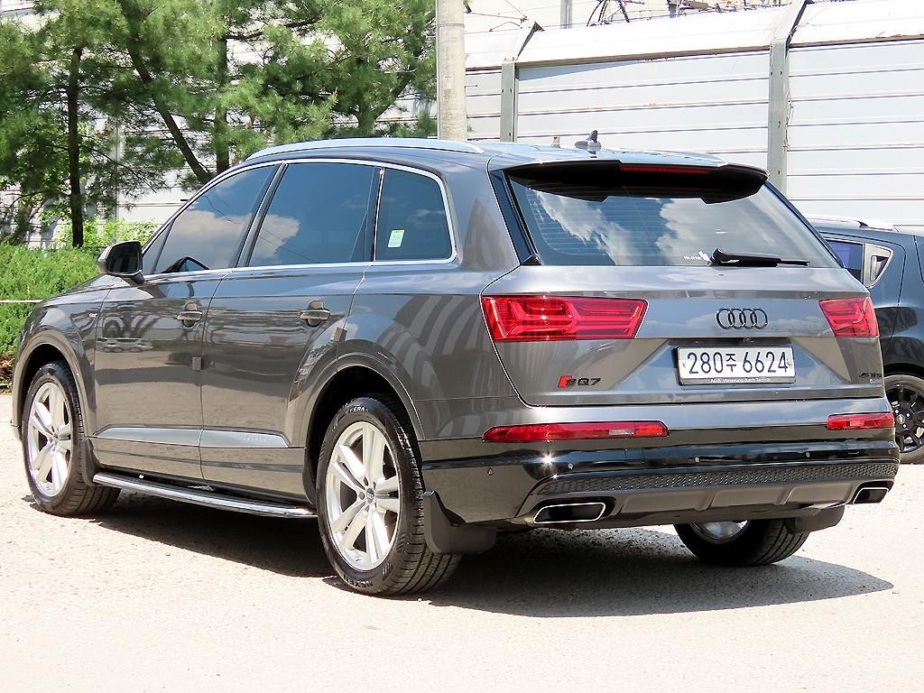 아우디 Q7 Q7 (4M) 45 TFSI 콰트로 이미지 3