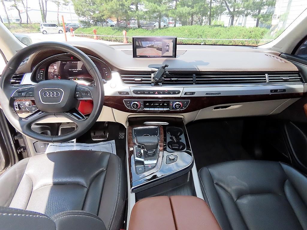 아우디 Q7 Q7 (4M) 45 TFSI 콰트로 이미지 7