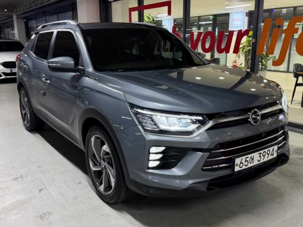 KG모빌리티(쌍용) 코란도 뷰티풀코란도 2WD 디젤 1.6 판타스틱 이미지 2