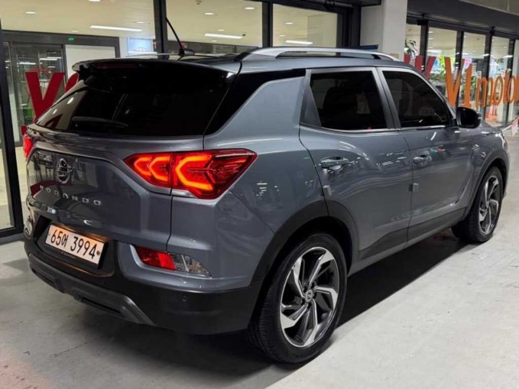 KG모빌리티(쌍용) 코란도 뷰티풀코란도 2WD 디젤 1.6 판타스틱 이미지 4