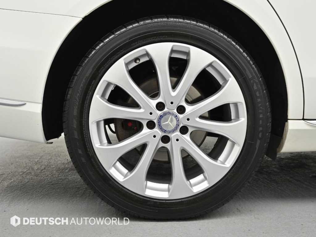벤츠 E 클래스 E-클래스 W213 E300 익스클루시브 이미지 5