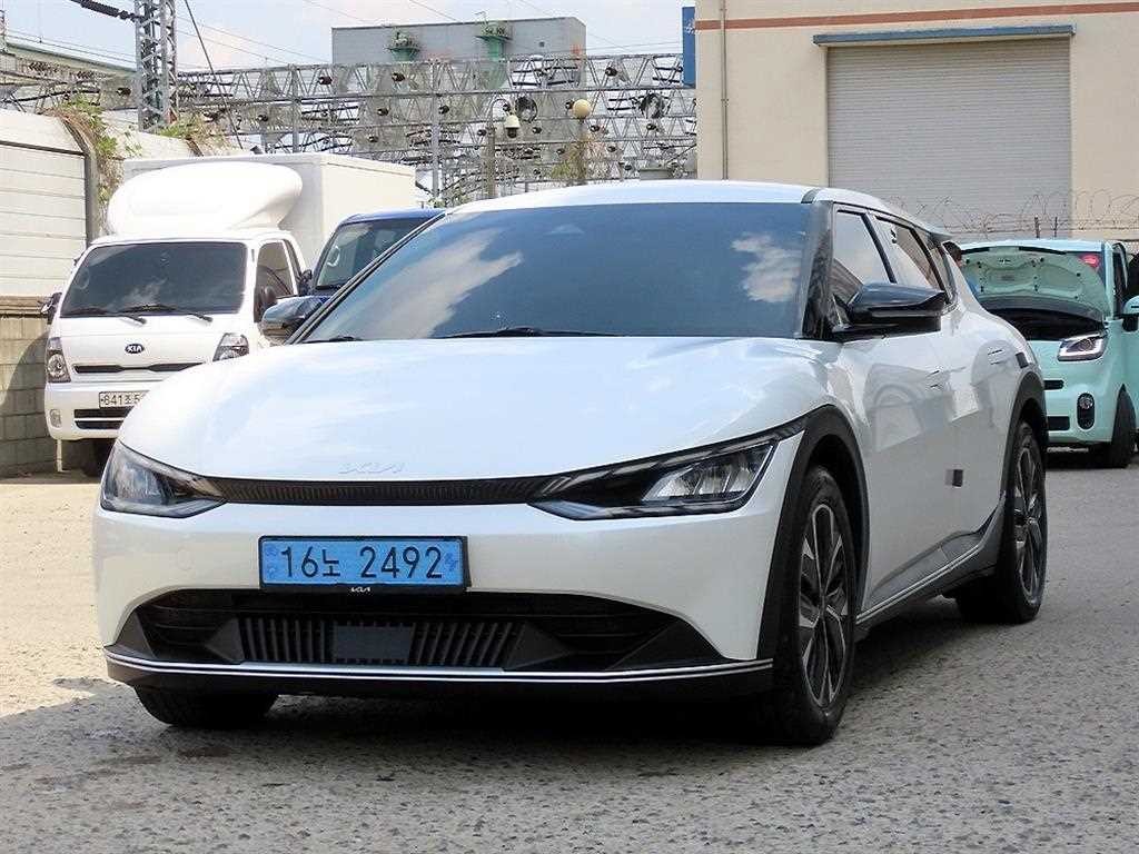 기아 EV6 롱레인지 에어 이미지 2