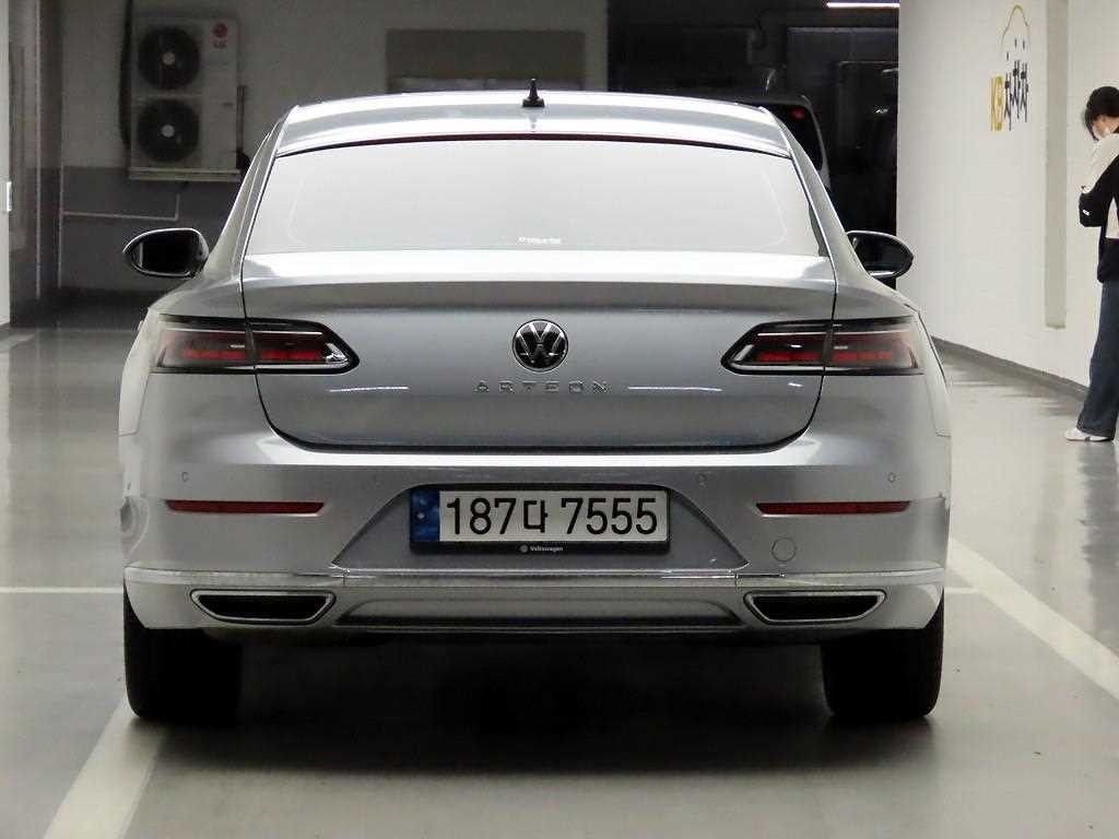 폭스바겐 아테온 2.0 TDI 프레스티지 이미지 3